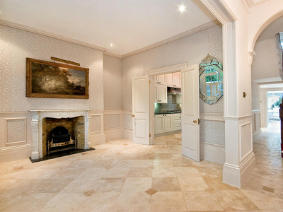 5 bedroom terraced house for sale in Montpelier Square, Knightsbridge SW7