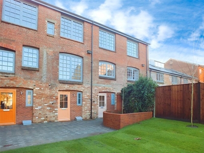 5 bedroom terraced house for sale in The Old British School, 153 Southampton Street, Reading, RG1