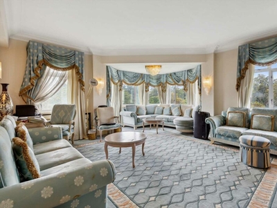 6 bedroom apartment for sale in Kingston House North, Knightsbridge SW7