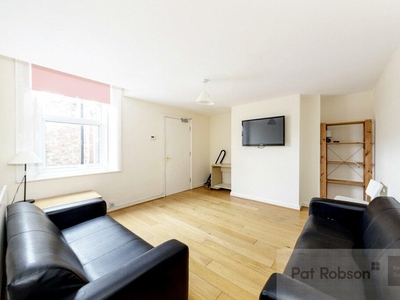 6 bedroom apartment for sale in Tavistock Road, Jesmond, Newcastle Upon Tyne, NE2