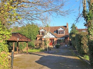 6 Bedroom Detached House For Sale In New Milton, Hampshire