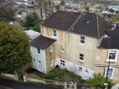 6 bedroom end of terrace house for sale in Bennetts Lane, Bath, Somerset, BA1