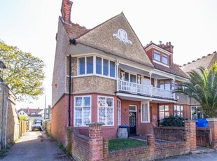 6 Bedroom End Of Terrace House For Sale In Margate