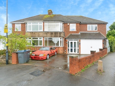 6 bedroom semi-detached house for sale in Heythrop Grove, Birmingham, West Midlands, B13