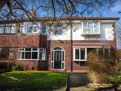 6 bedroom semi-detached house for sale in Hulme Road, Denton, Manchester, M34 2WZ, M34
