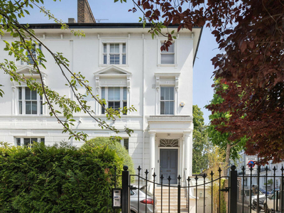6 bedroom semi-detached house for sale in Warwick Gardens, London, W14