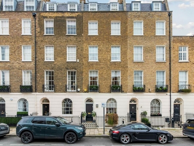 6 bedroom town house for sale in Eaton Terrace, London, SW1W