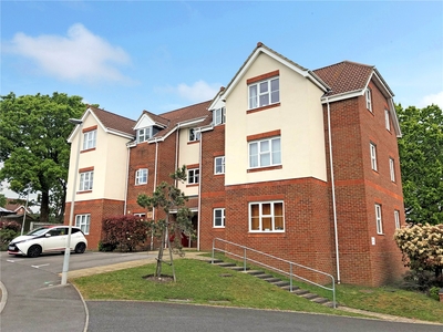 Alder Heights, Branksome, Poole, BH12 2 bedroom flat/apartment in Branksome
