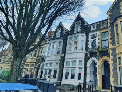 1 bedroom apartment for rent in Connaught Road, CARDIFF, CF24