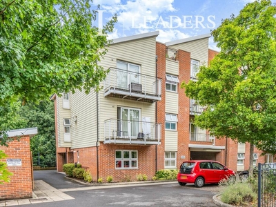 1 bedroom apartment for rent in Tudorwood, Northlands Road, Southampton, SO15