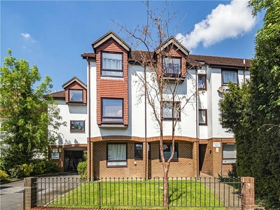1 bedroom apartment for rent in Warminster Road, London, SE25