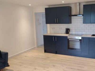 1 bedroom apartment for sale Cardiff, CF24 1RE