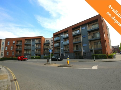 1 bedroom flat for rent in John Thornycroft Road, Woolston, Southampton, Hampshire, SO19