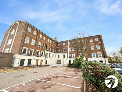 1 bedroom flat for rent in Quayside, Chatham Maritime, Chatham, Kent, ME4