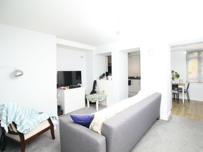 1 bedroom flat for rent in Spring Garden, BS8