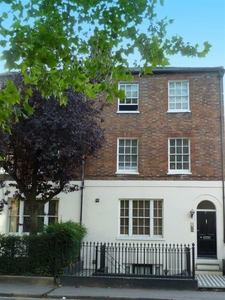 1 bedroom flat for rent in Walton Street Jericho Oxford, OX1