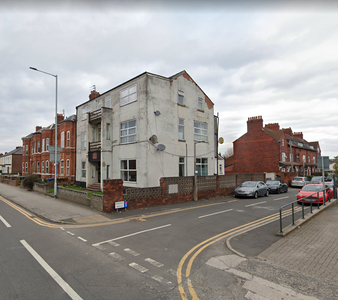 1 bedroom flat for rent in Wellington Road North,Heaton Chapel,Manchester,SK4