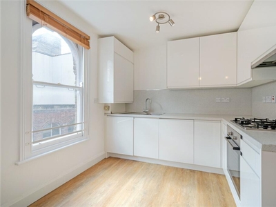 1 bedroom flat for rent in Whitecross Street, London, EC1Y