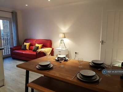 1 bedroom flat share for rent in Dormans Yard, Ramsgate, CT11