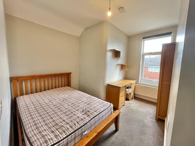 1 bedroom house of multiple occupation for rent in Great Clowes Street, Salford, M7