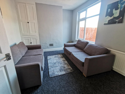 1 bedroom house share for rent in Lambert Street, Hull, HU5