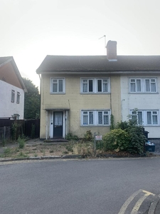 1 bedroom terraced house for rent in Morden Road, Mitcham, Surrey, CR4