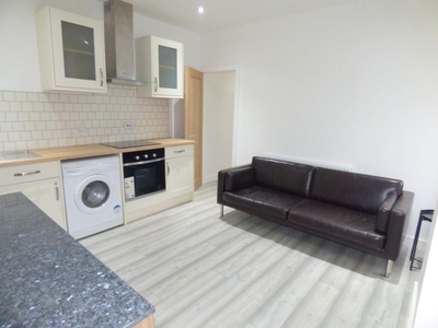 2 bedroom apartment for rent in Fitzherbert Street, Warrington, Cheshire, WA2