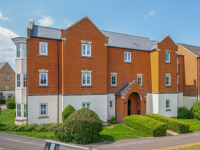 2 bedroom apartment for rent in Harlow Crescent, Oxley Park, MK4