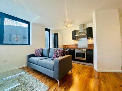 2 bedroom apartment for rent in Mann Island, Liverpool, L3