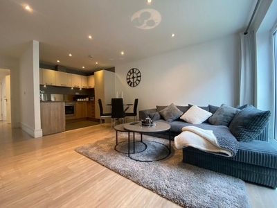 2 bedroom apartment for rent in Omega Place,London,N1