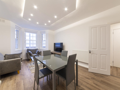 2 bedroom apartment for rent in Schomberg House, Page Street, London, SW1P