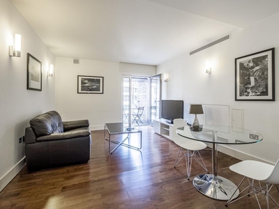 2 bedroom apartment for rent in Weymouth Street Marylebone W1W