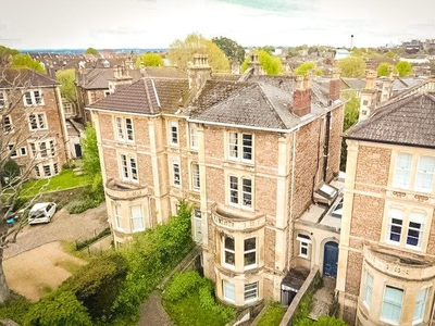 2 bedroom apartment for sale in Beaufort Road, Clifton, Bristol, BS8