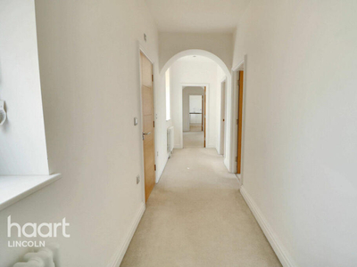 2 bedroom apartment for sale in Caistor Drive, Bracebridge Heath, LN4