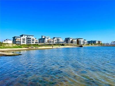 2 bedroom apartment for sale in Stone Close, Poole, Dorset, BH15