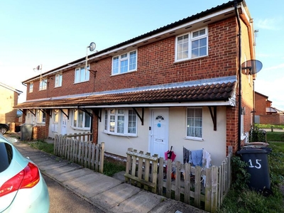 2 bedroom cluster house for sale in Cheslyn Close, Wigmore, Luton, Bedfordshire, LU2 8UA, LU2
