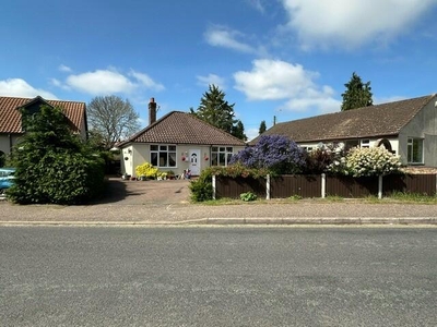 2 bedroom detached bungalow for sale in Norwich Road, New Costessey, NR5
