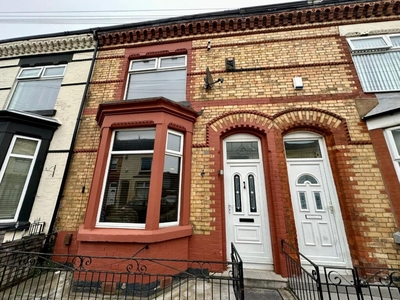 2 bedroom detached house for rent in Pym Street, Anfield, Liverpool, L4
