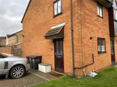 2 bedroom end of terrace house for rent in Bank View, East Hunsbury, NN4