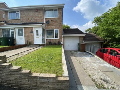 2 bedroom end of terrace house for sale in Plympton, Plymouth, PL7