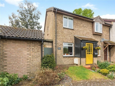 2 bedroom end of terrace house for sale in Westgate Close, Canterbury, Kent, CT2