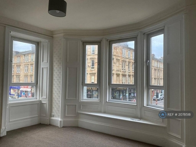 2 bedroom flat for rent in Allison Street, Glasgow, G42