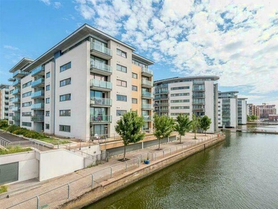 2 bedroom flat for rent in Fathom Court, 2 Basin Approach, Gallions Reach, Beckton, London, E16 2FF, E16