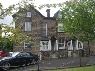 2 bedroom flat for rent in North Park Road, Harrogate, HG1