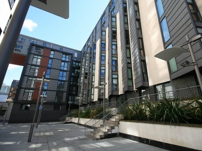 2 bedroom flat for rent in Oswald Street, Executive 2 Bed Unfurnished 5/F Apartment, - Available 10/05/2024, G1