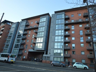 2 bedroom flat for rent in The Nile, City Road East, Manchester, M15