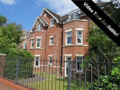 2 bedroom flat for rent in Wimborne Road, BOURNEMOUTH, BH2