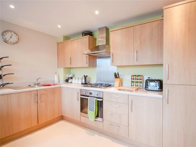 2 bedroom flat for sale in Clifford Way, Maidstone, Kent, ME16