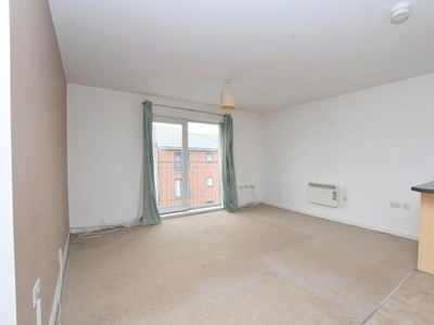 2 bedroom flat to rent Stoke-on-trent, ST4 7GH