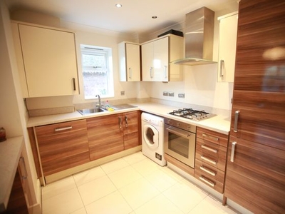 2 bedroom flat to rent Middlesex, HA4 9SR